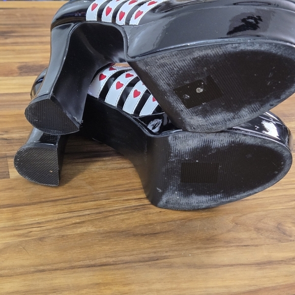 Pleaser Funtasma Heart Platform Mary Jane Heels - Size 7 - Picture 5 of 10